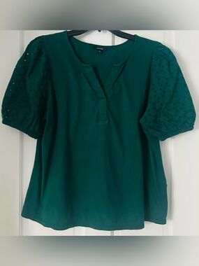 Alfani Emerald Green w/ Eyelet Lace Puffy Short Sleeves VNeck 100% Cotton XL